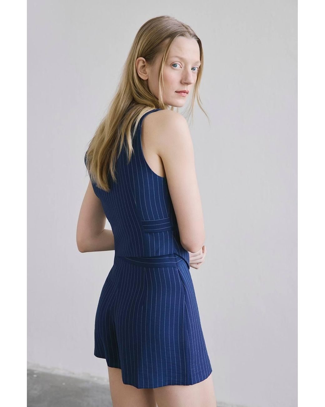 RUE Blue Striped Side-Zip High-Waist Mini Shorts