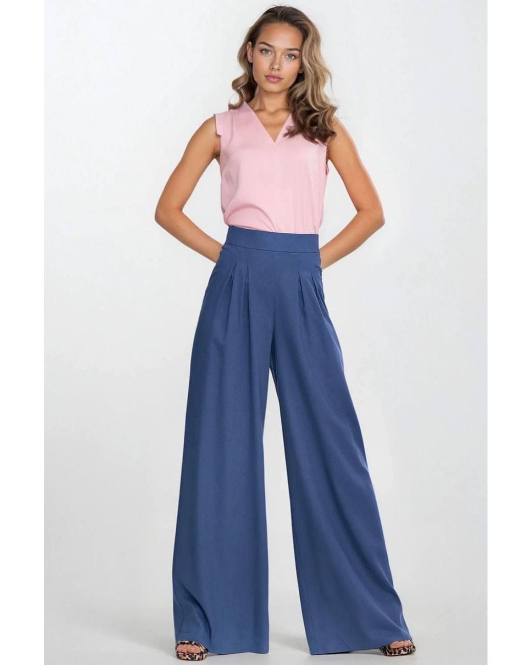 Love Lace Pink Viscose V Neck Sleeveless Blouse With Pleat