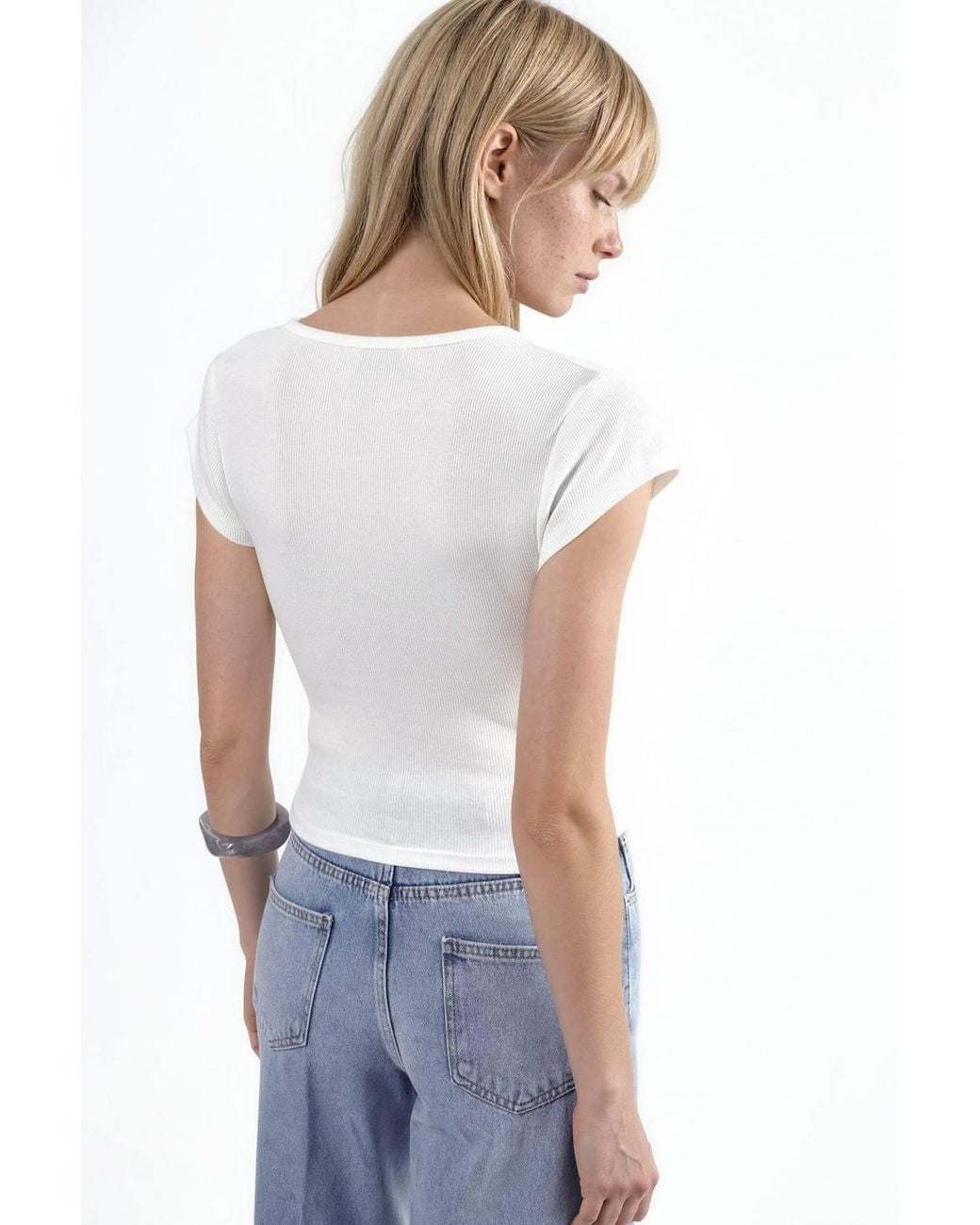 Busem White V-Neck Ribbed Slim Fit Blouse