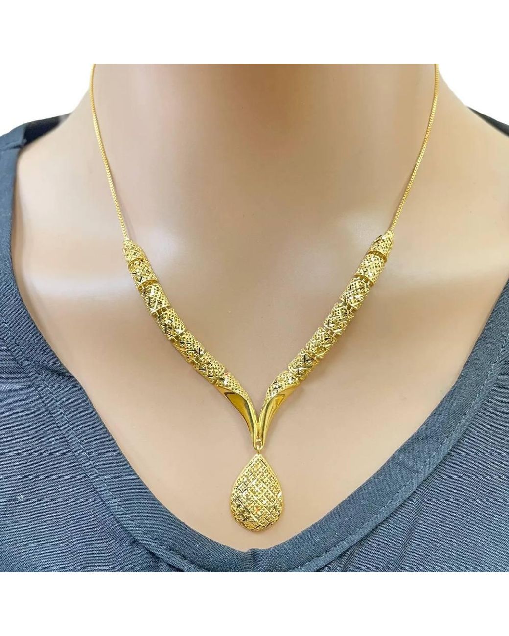 Raina Jewels Metallic 22Ct Diamond-Cut Mesh Textured Pear Drop Necklace & Earring Set