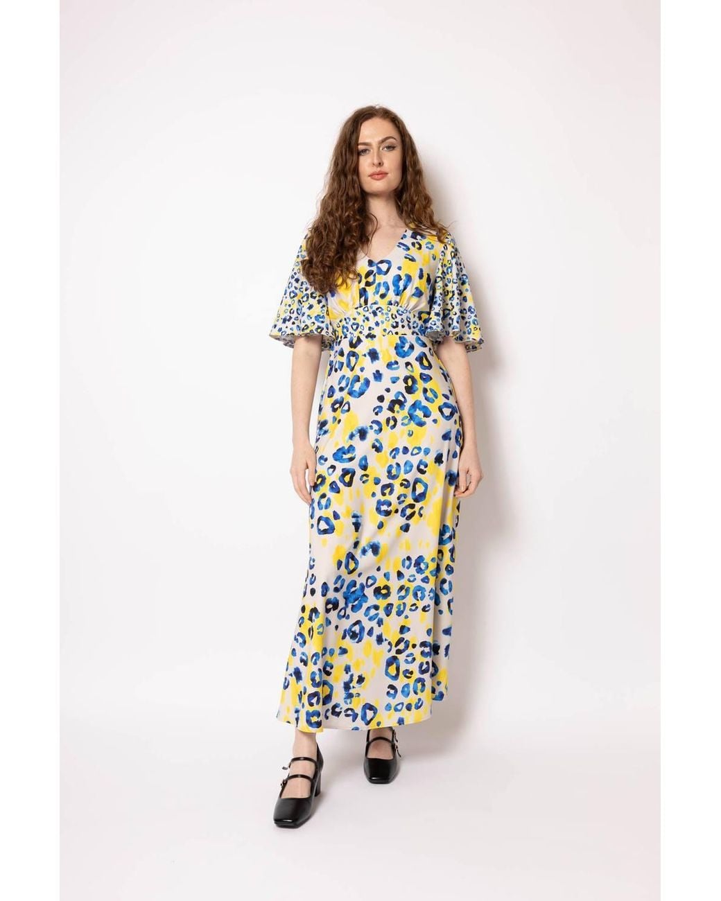 Twisted Wunder White Leopard Kai Maxi Dress