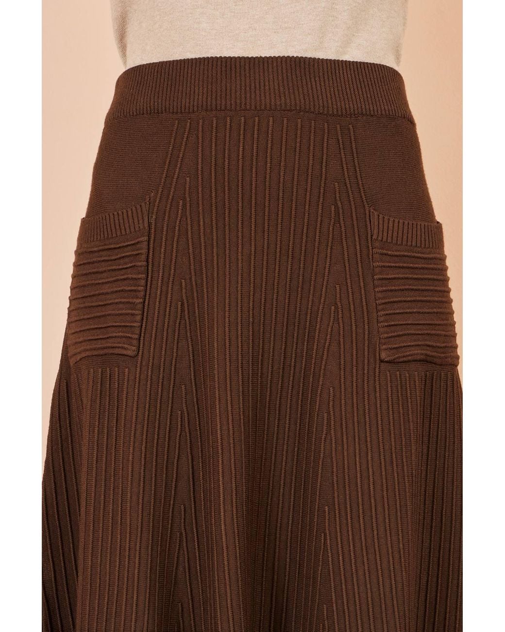 Yumi' Brown Knitted Midi Skirt With Pockets