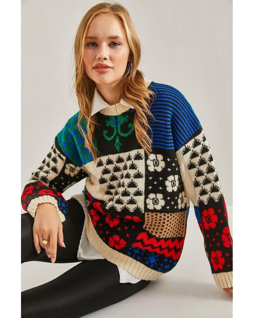 Bianco Lucci Red Thick Abstract Ribbed Knit Sweater With Crew Neck
