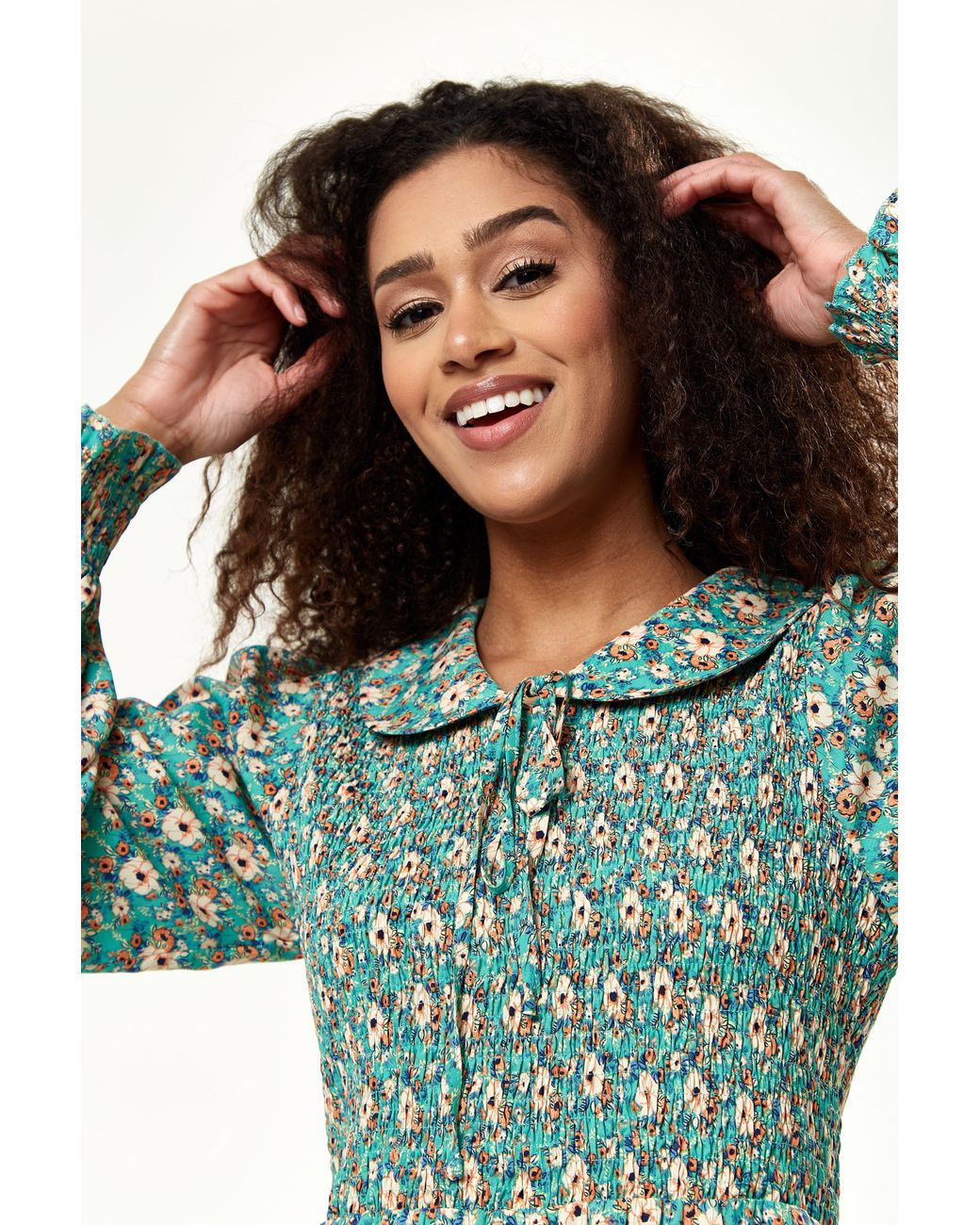 Liquorish Green Floral Print Smock Mini Dress With Peter Pan Collar