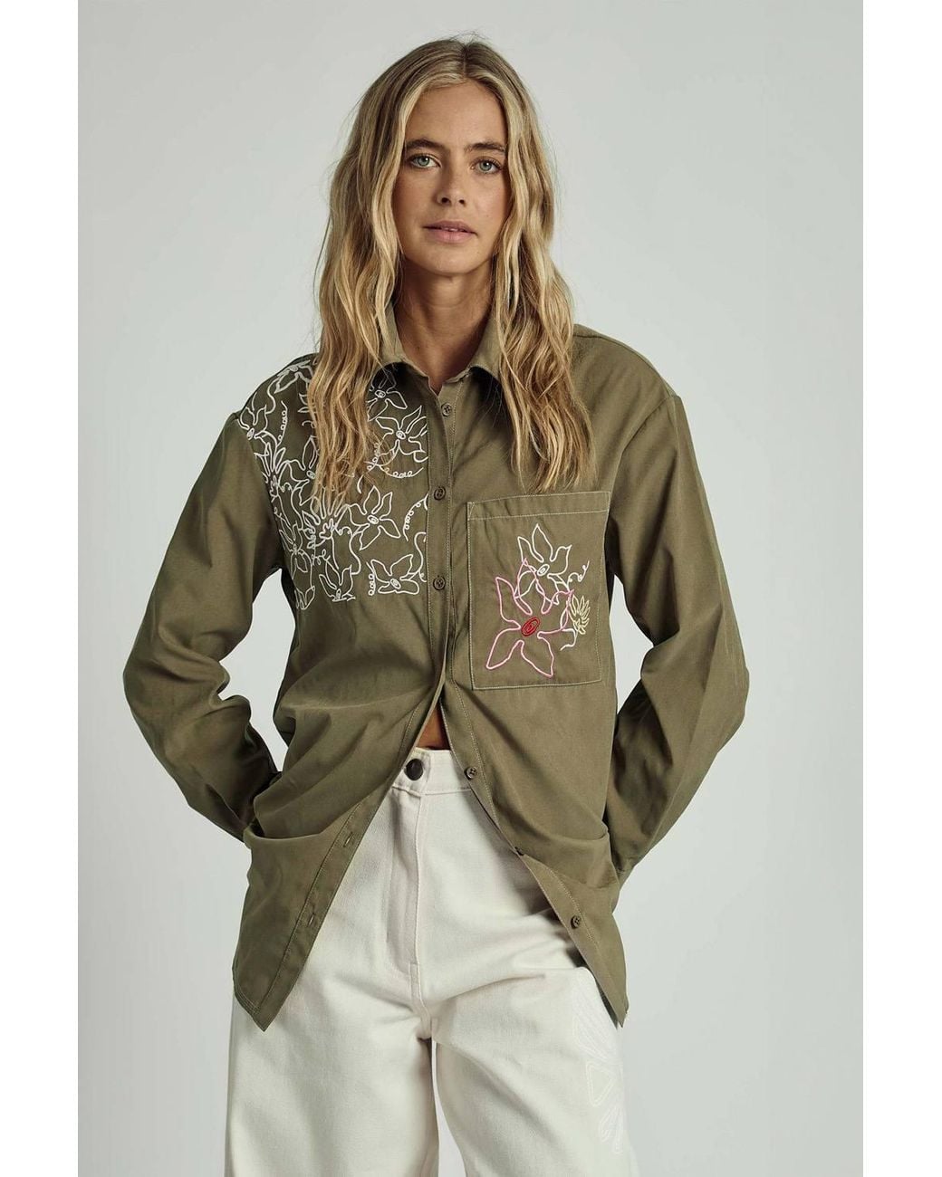 Native Youth Green Embroidered Chest Pocket Collared Button-Up Shirt