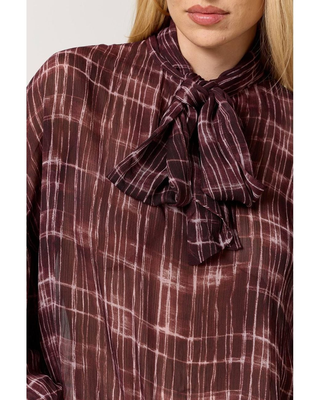 Liquorish Red Check Tie Neck Blouse