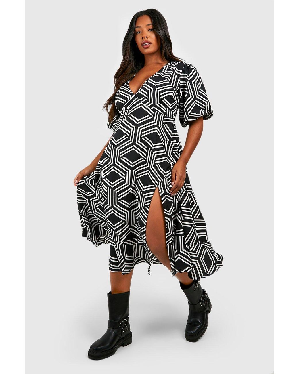 Boohoo Plus Mono Print Midi Smock Dress in Black | Lyst UK