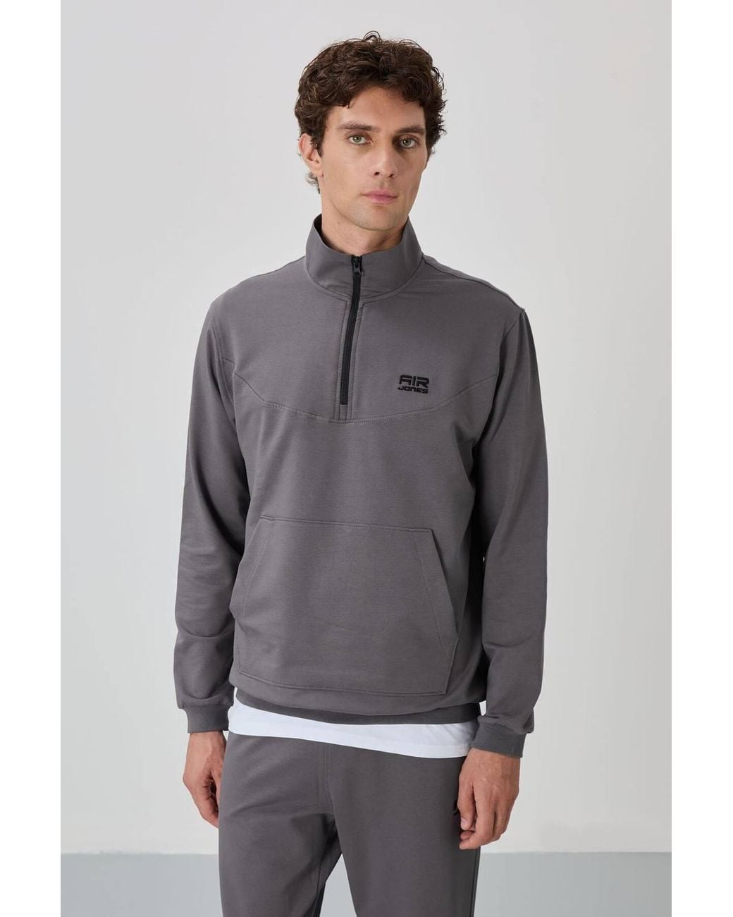 TOMMY LIFE Gray Zip-Front Sweatshirt & Pants Set for men