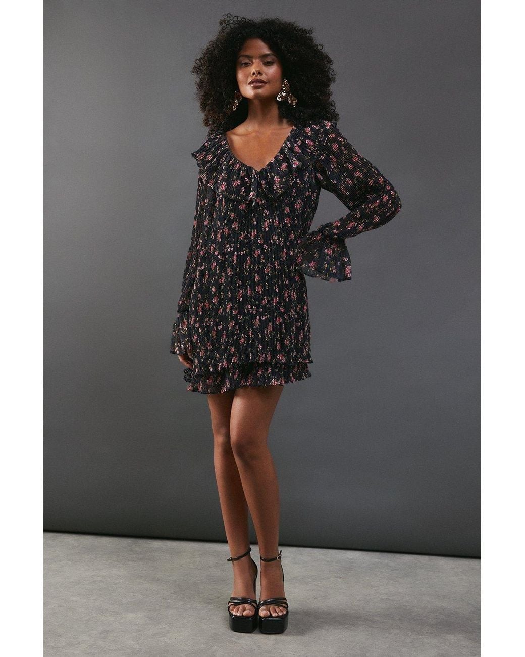 Warehouse Gray Floral Pleated Chiffon V Neck Mini Swing Dress