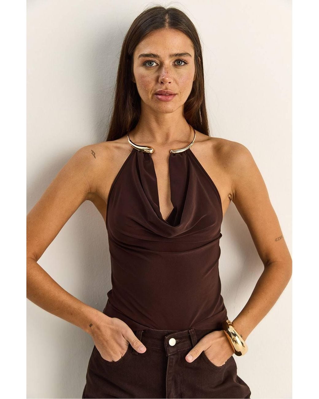 Bianco Lucci Brown Halter Collar Blouse With Stone Accessory