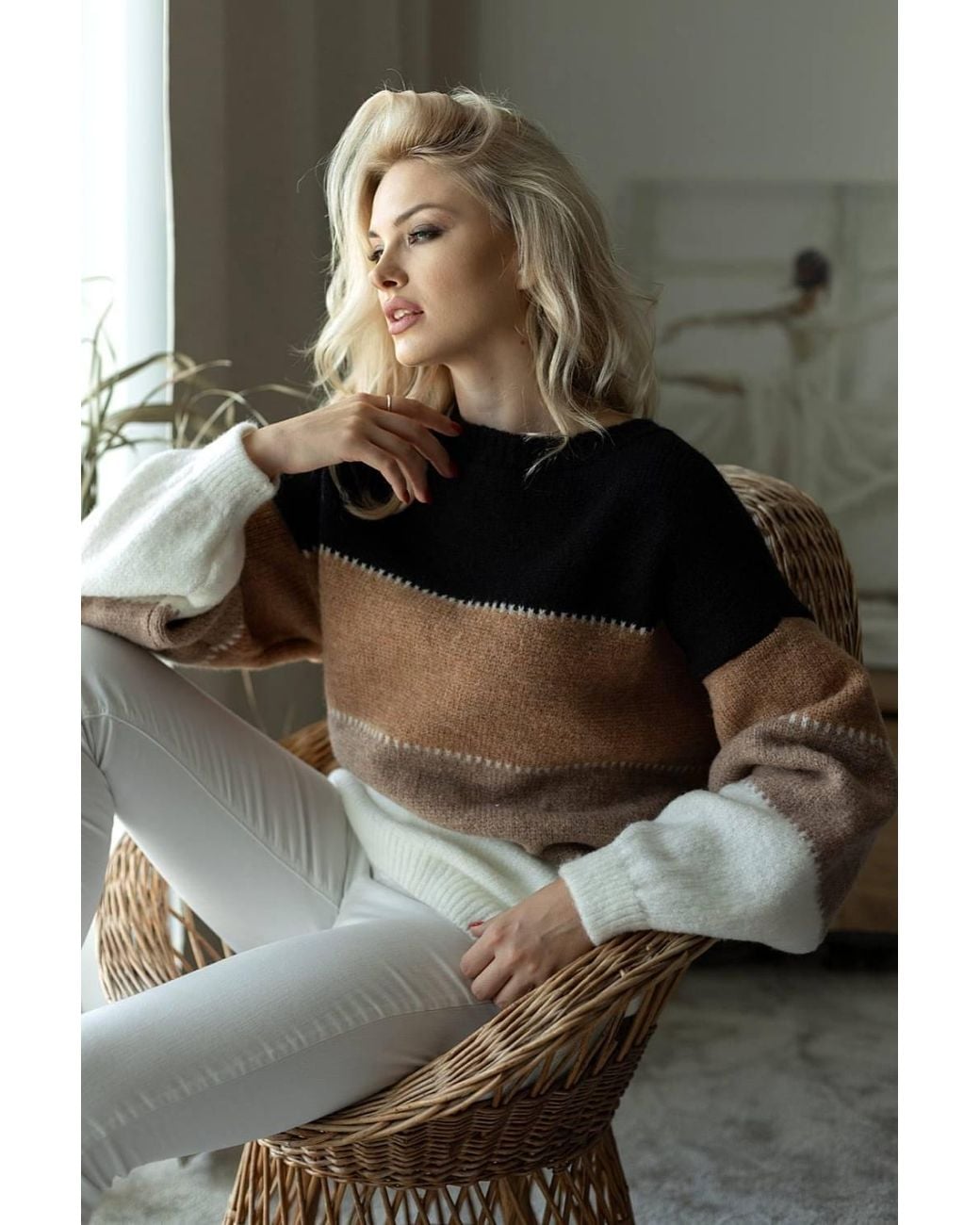Love Lace Multicolor Loose Fit Long Sleeve Sweater