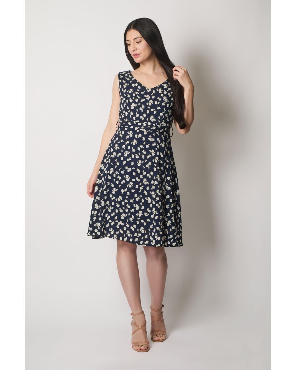 Solo Blue Floral Print V-Neck Fit & Flare Dress