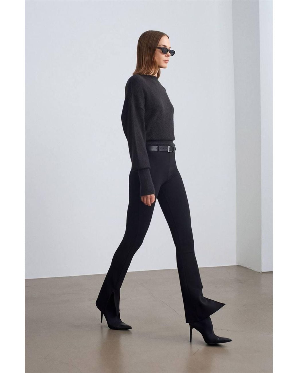 Dilvin Black Belted Skinny Flare Pants