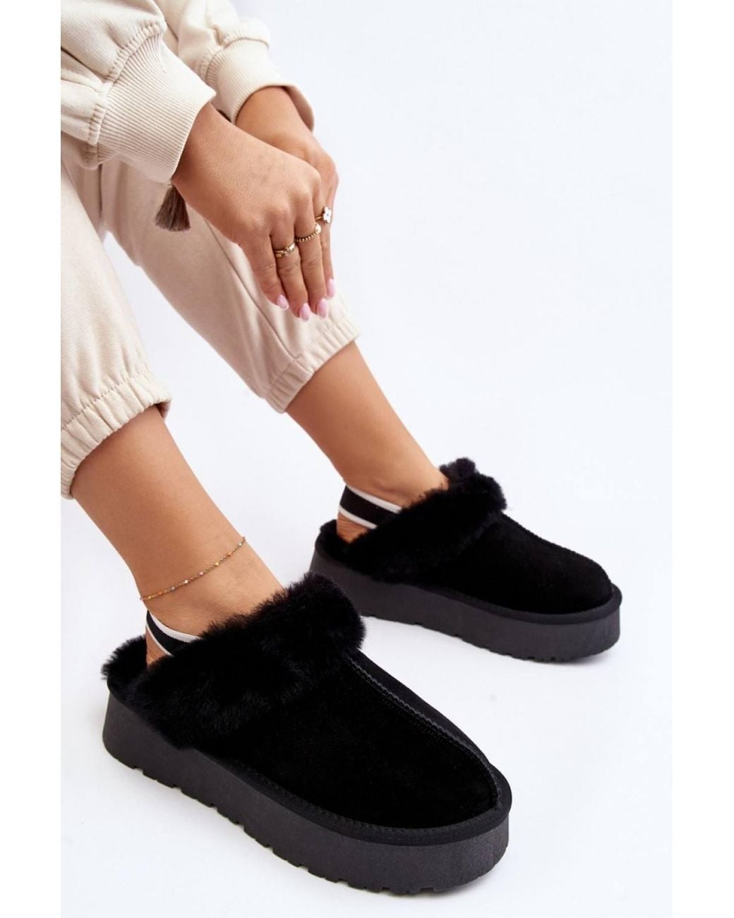 Love Lace Black Platform Warm Lined Suede Slippers With Faux Fur