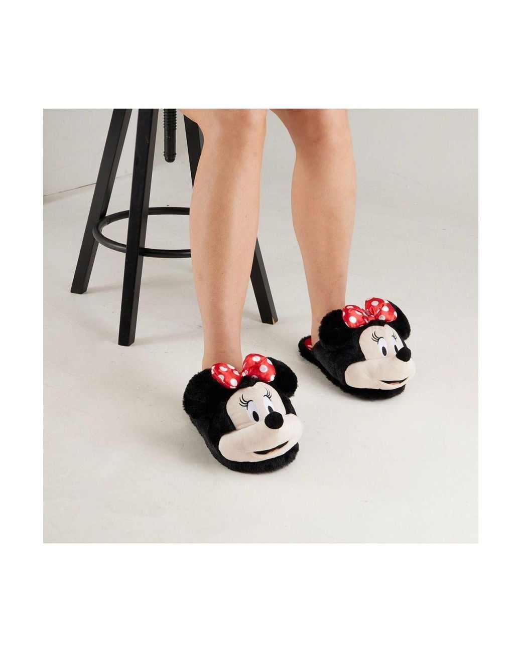 Disney White Minnie 3D Soft Slippers