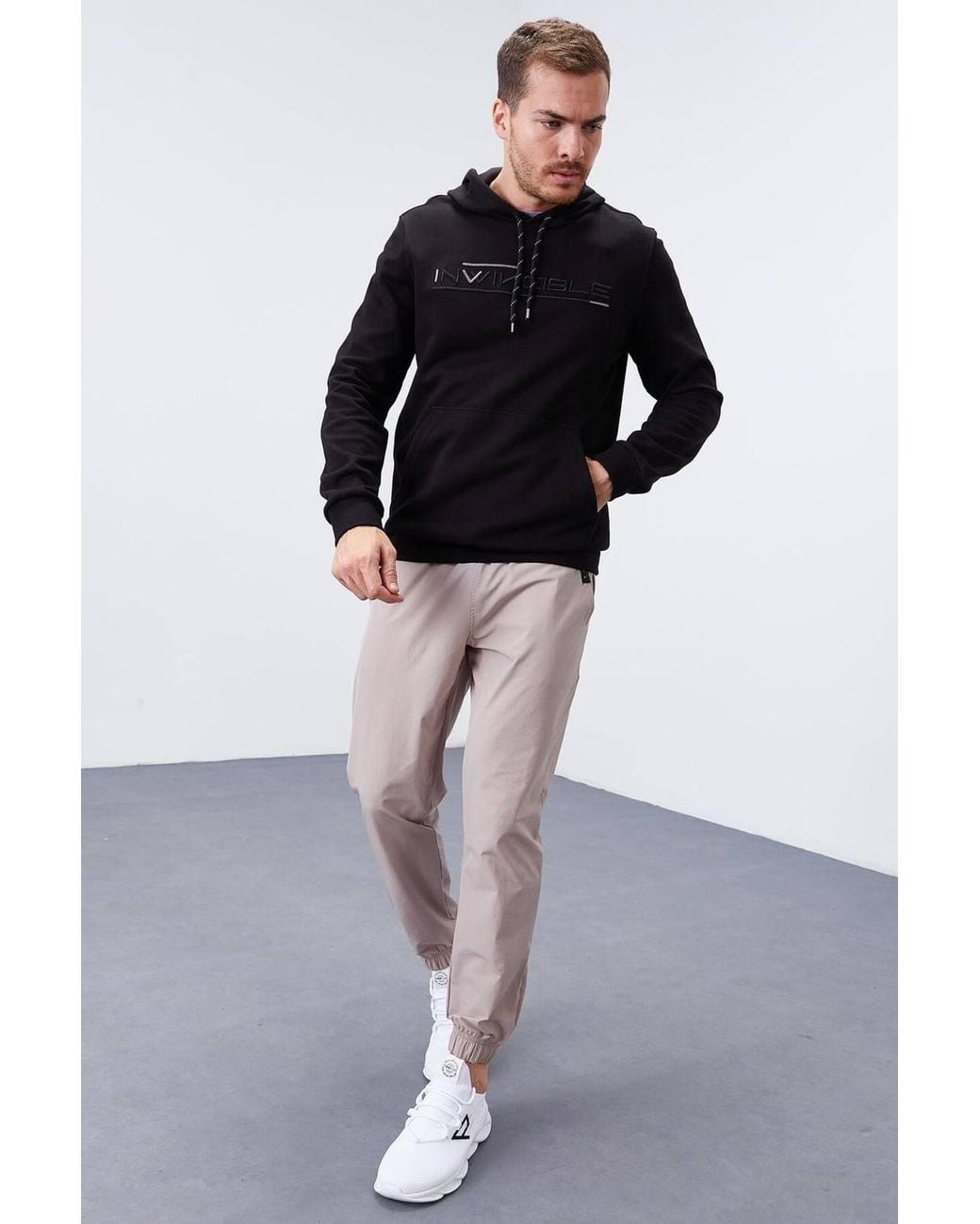 TOMMY LIFE Black Printed Hooded Sweatshirt With Pocket for men