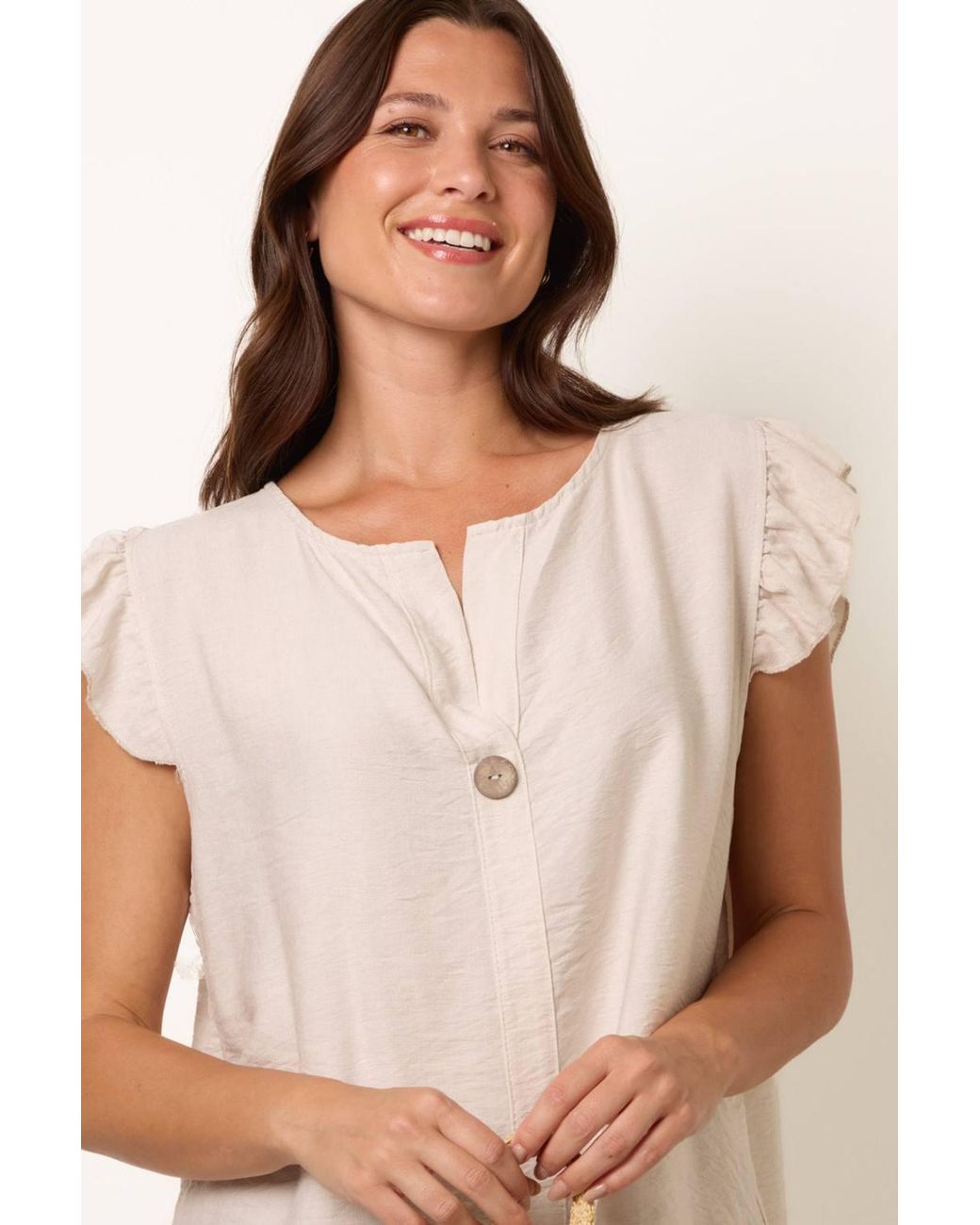Blue Vanilla Natural Short Sleeve V-Neck Top