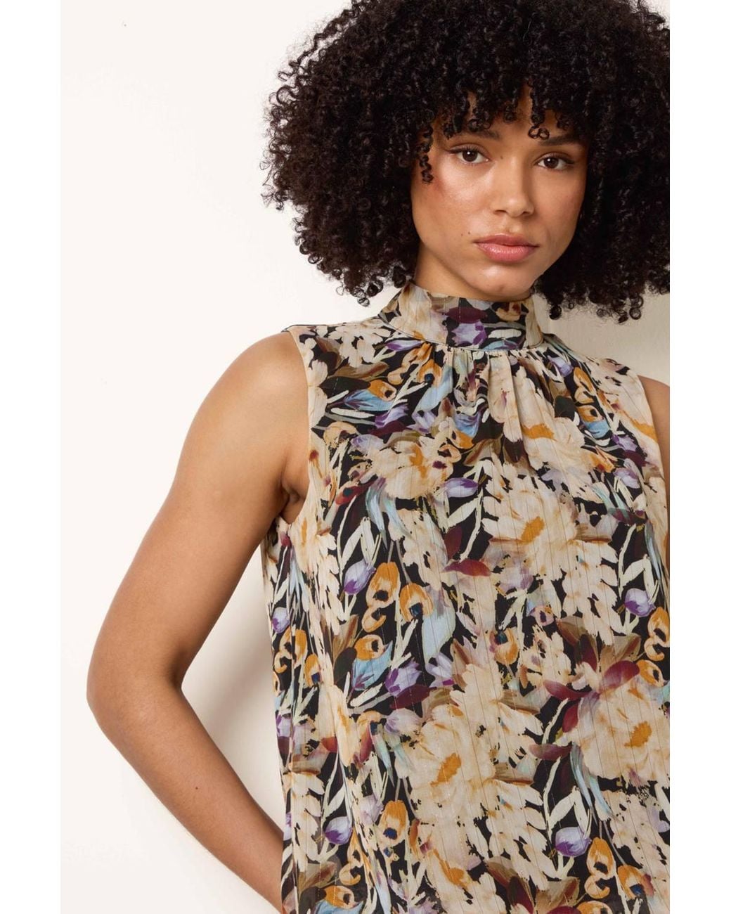 Blue Vanilla Black Sleeveless Turtleneck Blouse