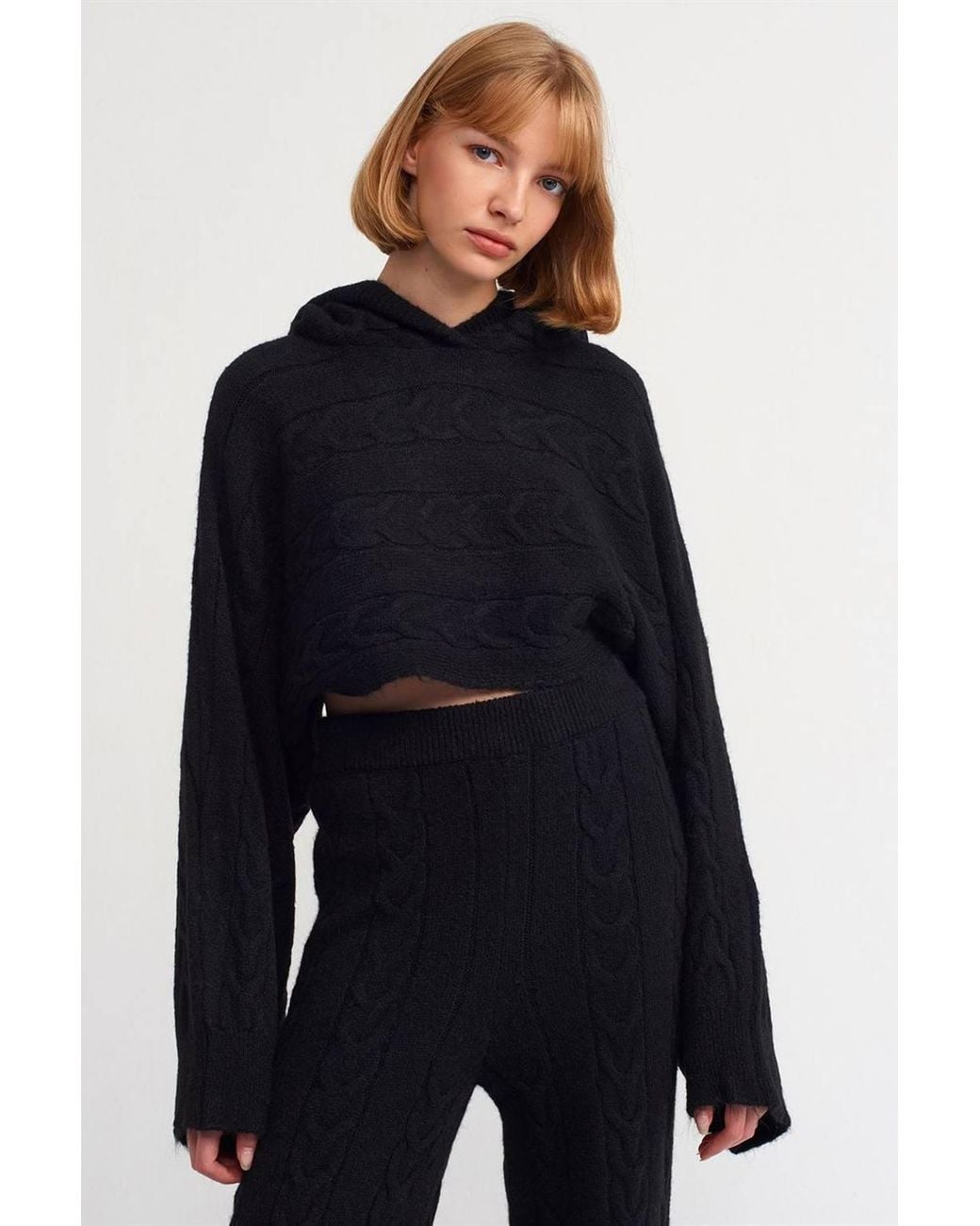Dilvin Blue Oversized Cable Knit Crop Hooded Sweater