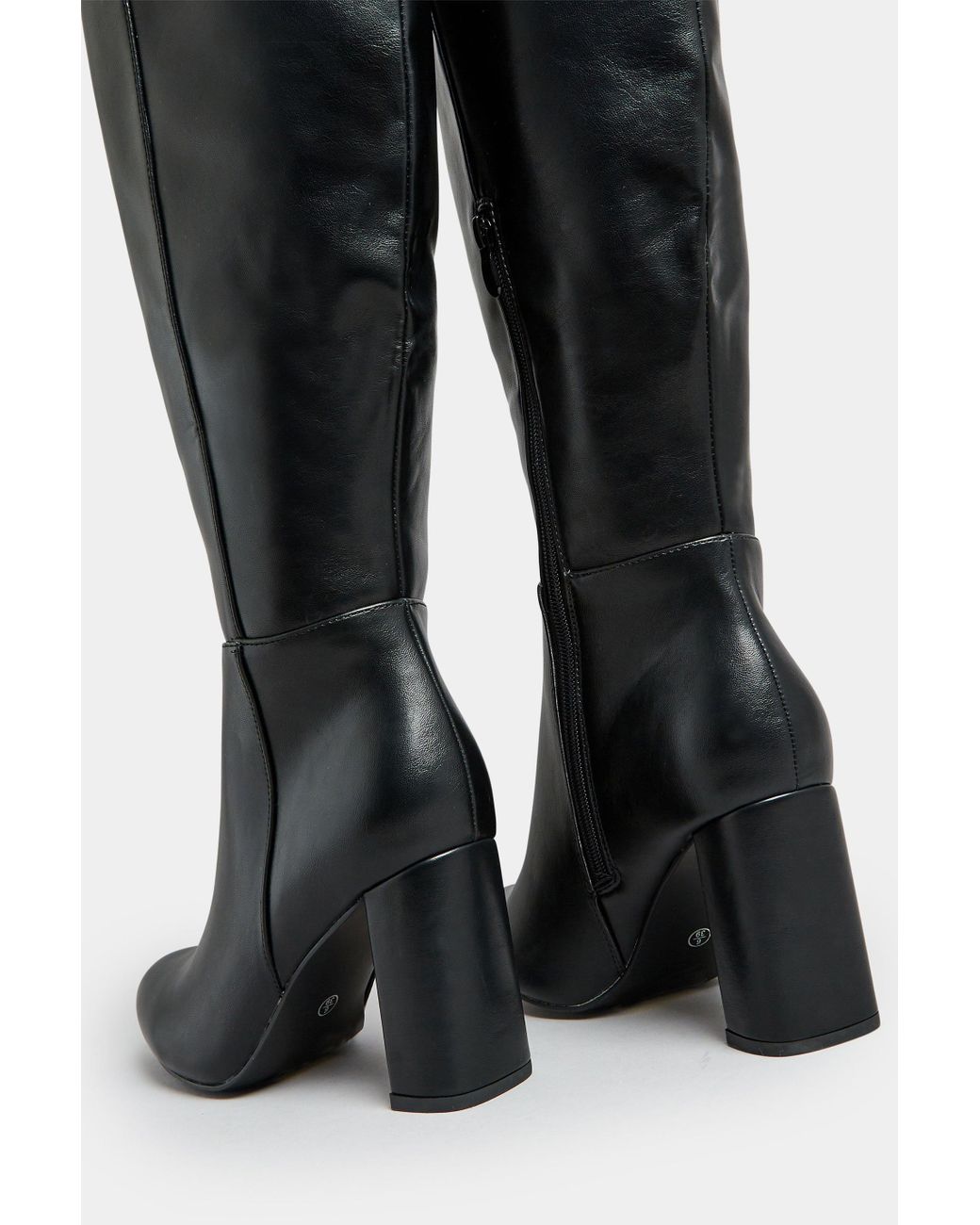Knee high deals boots eee fitting