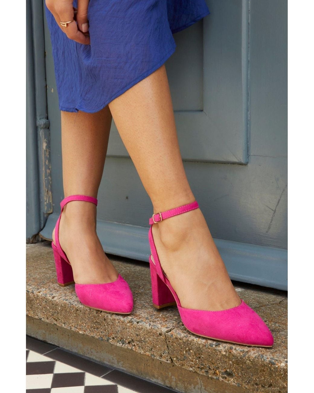 Linzi Pink Carrie Faux Suede Court Heels