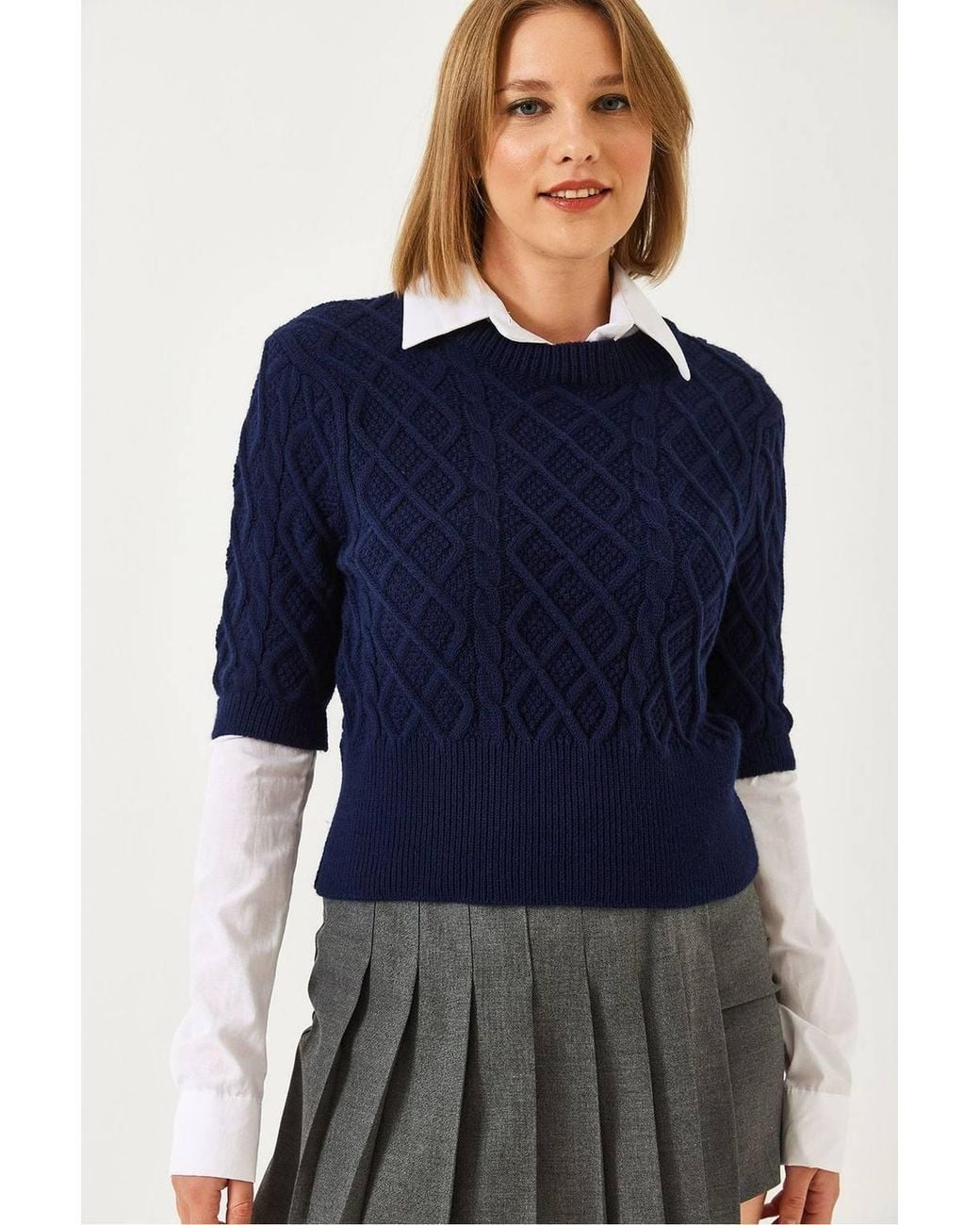 Bianco Lucci Blue Textured Knitwear Crop Sweater With Shirt Collar