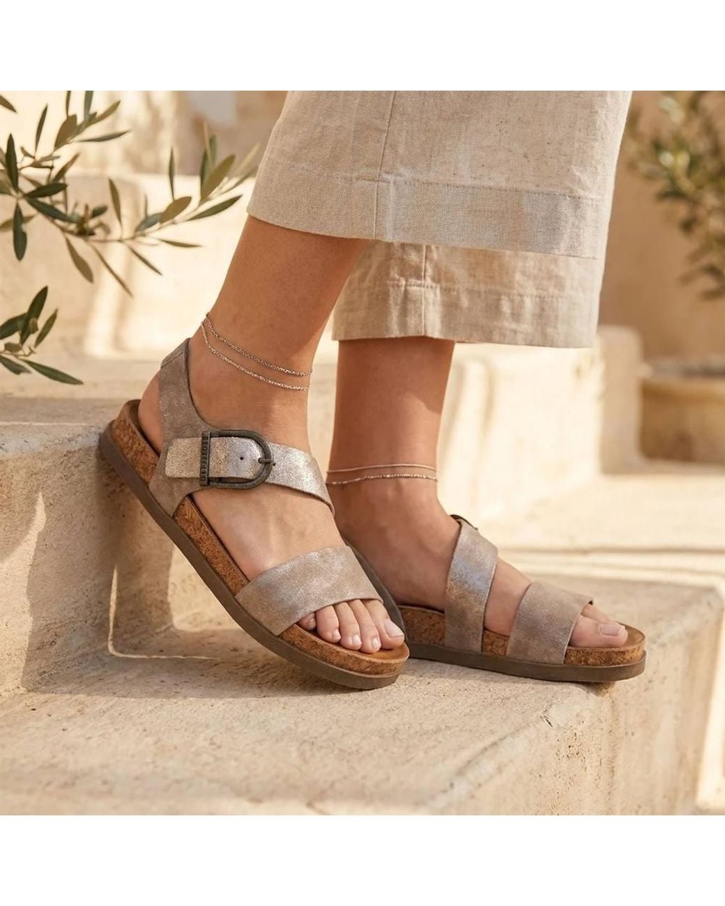 TruClothing Brown Cloud Footbed Strappy Flat Sandals