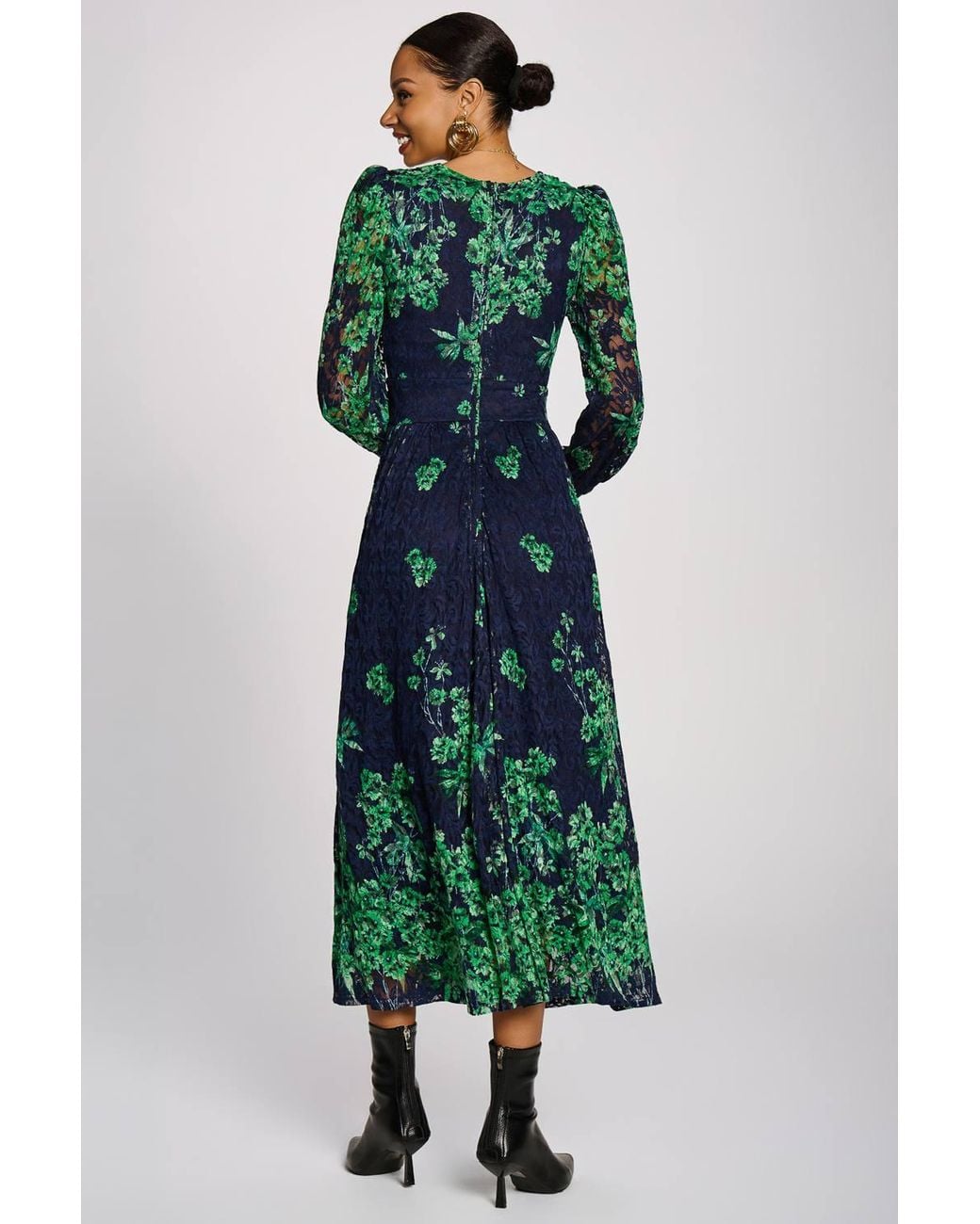 Jolie Moi Green Long Sleeve Printed Lace Maxi Dress
