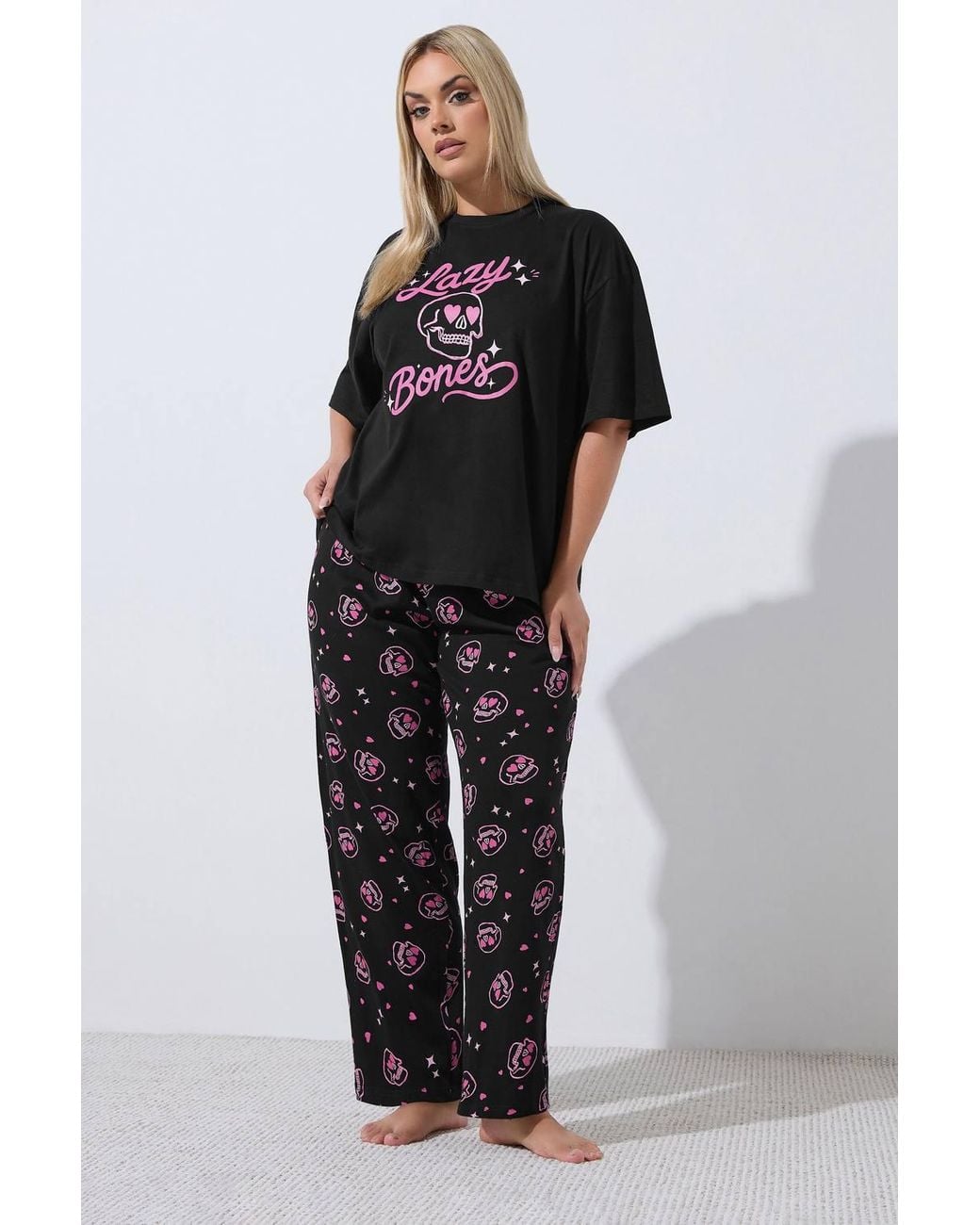 Yours Black 'Lazy Bones' Skull Pyjama Set