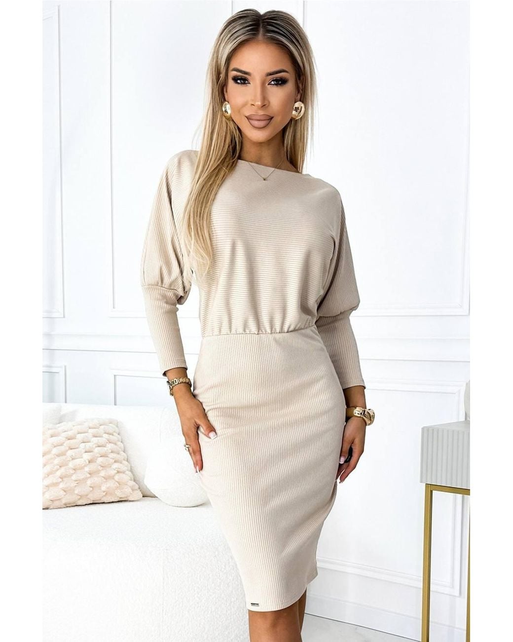 KDMD White Striped Ribbed Sleeve Elastic Dress