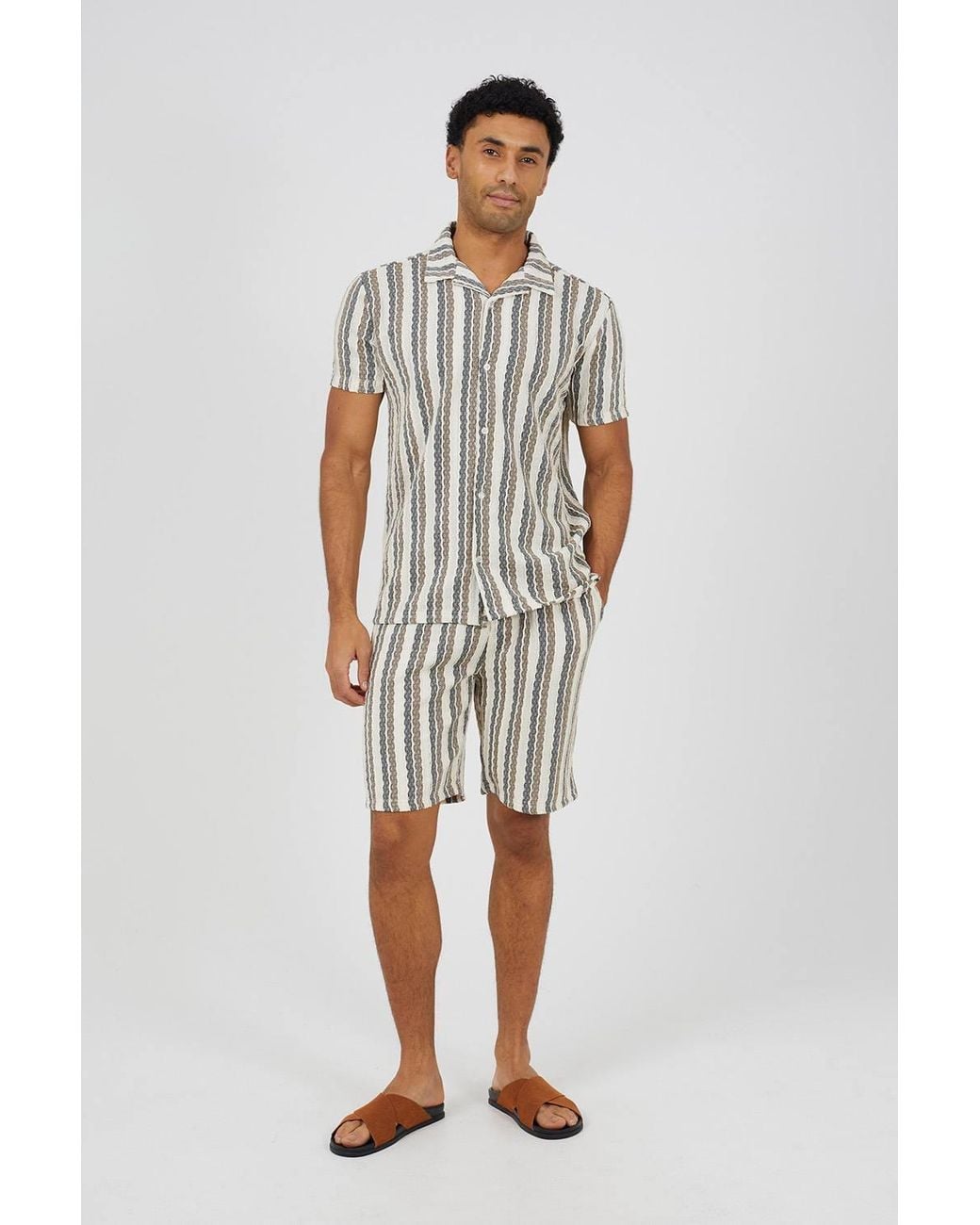 Brave Soul White Striped Shorts for men