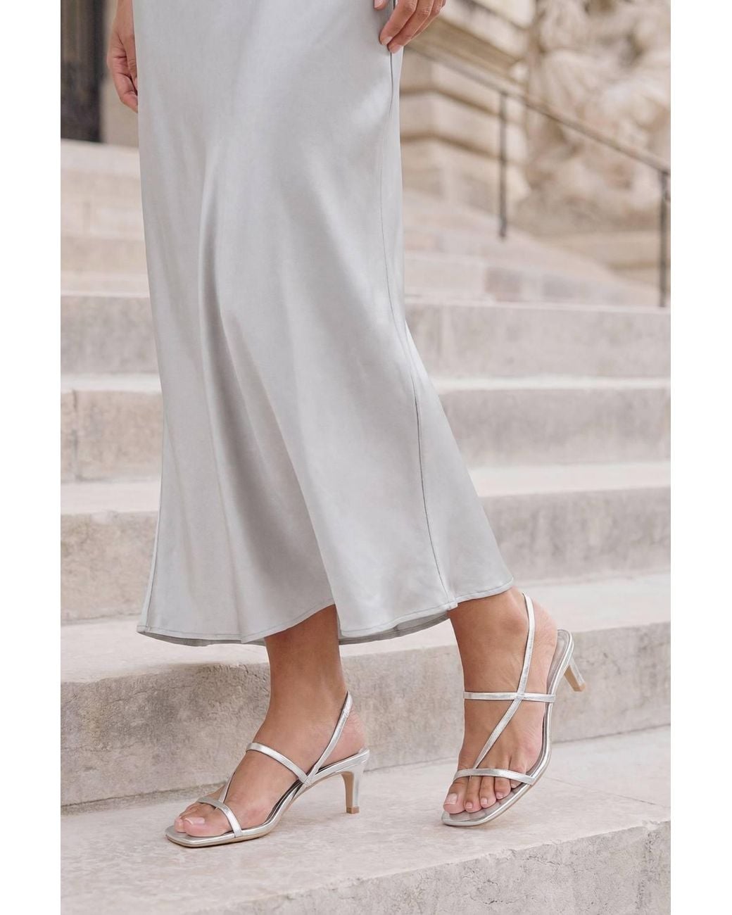 Linzi White Mode Faux Leather Heeled Sandals