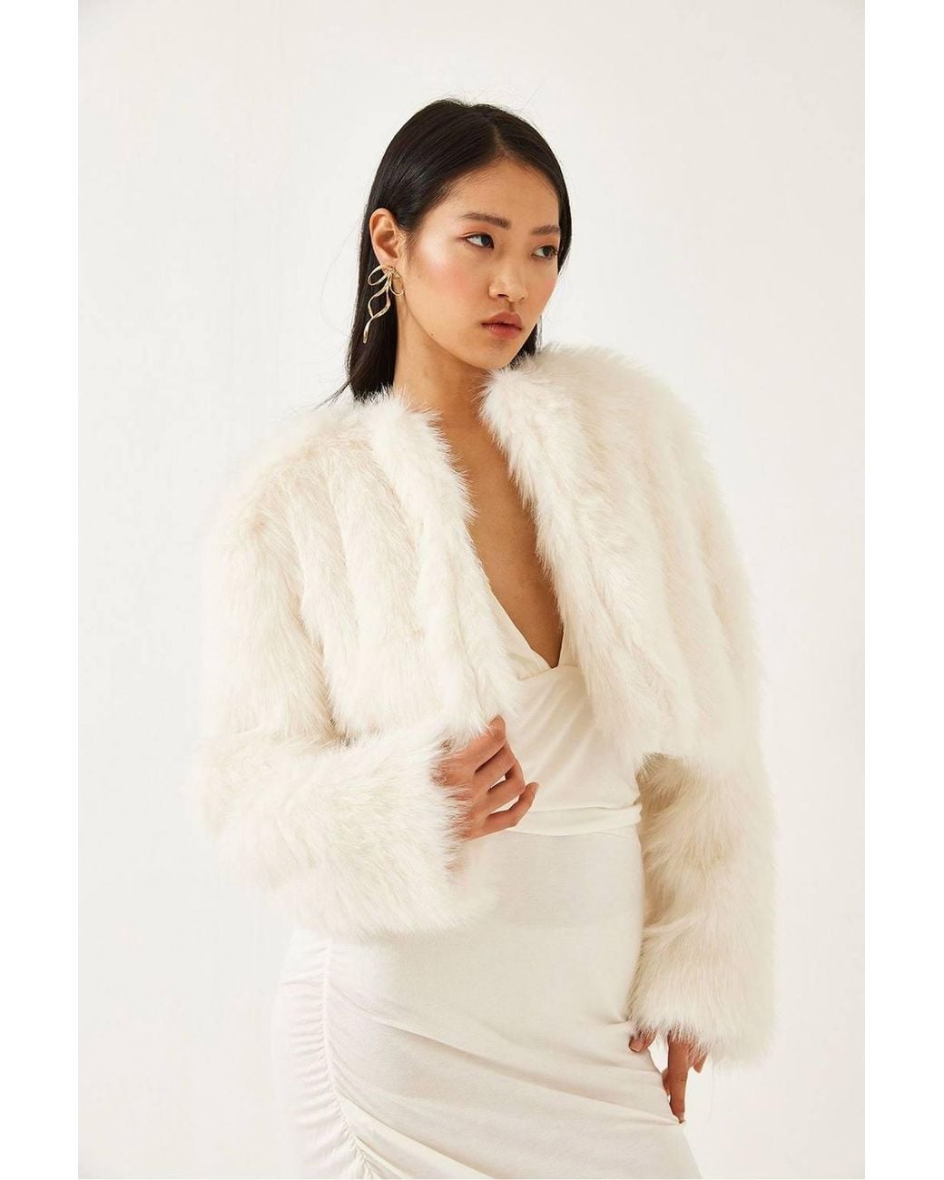 Bianco Lucci Natural Boxy Crop Faux Fur Coat