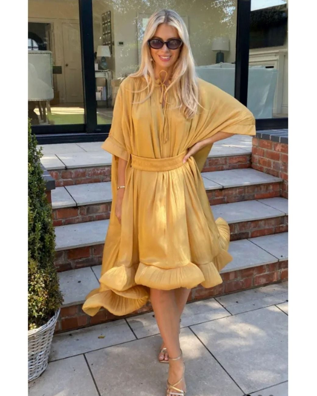CY Gray Ruffle Hem Oversized Dress With Belt
