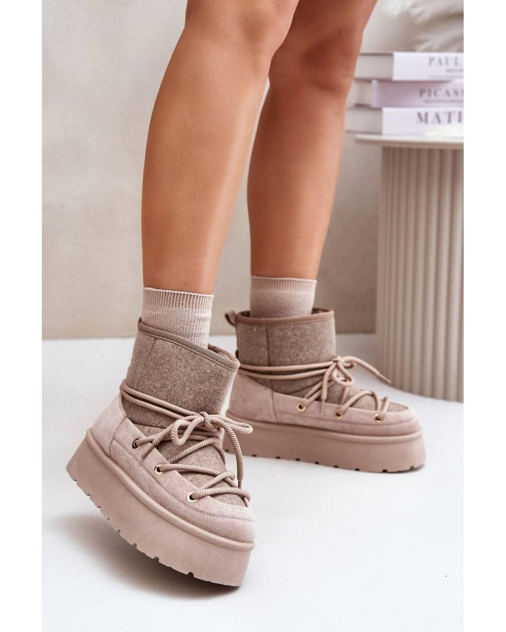 Love Lace Natural Office Platform Lace-Up Suede Snow Boots