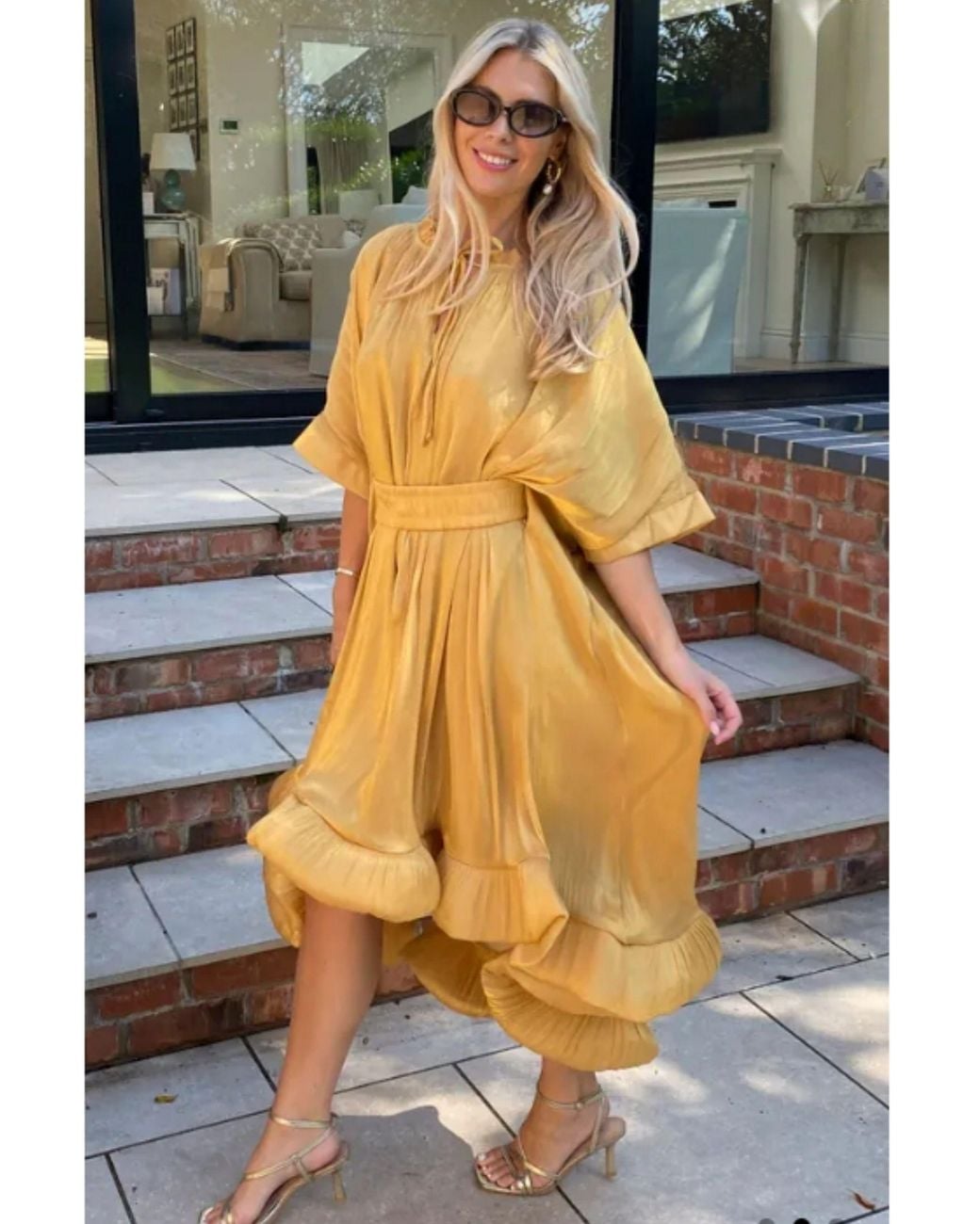 CY Gray Ruffle Hem Oversized Dress With Belt