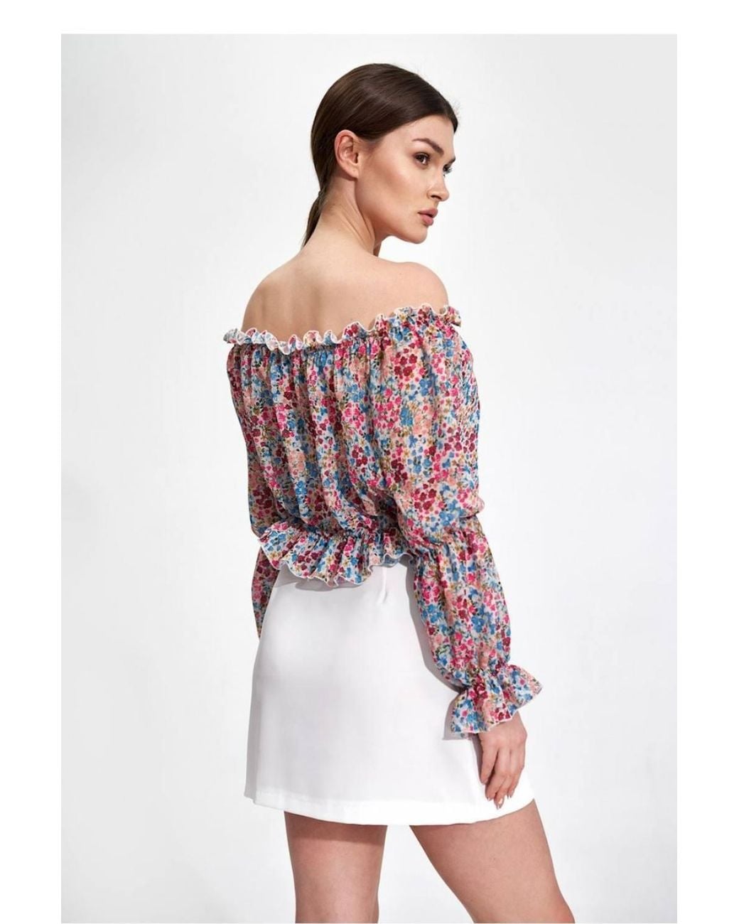 Love Lace White Unlined Mini Skirt Side Zip Front Slit