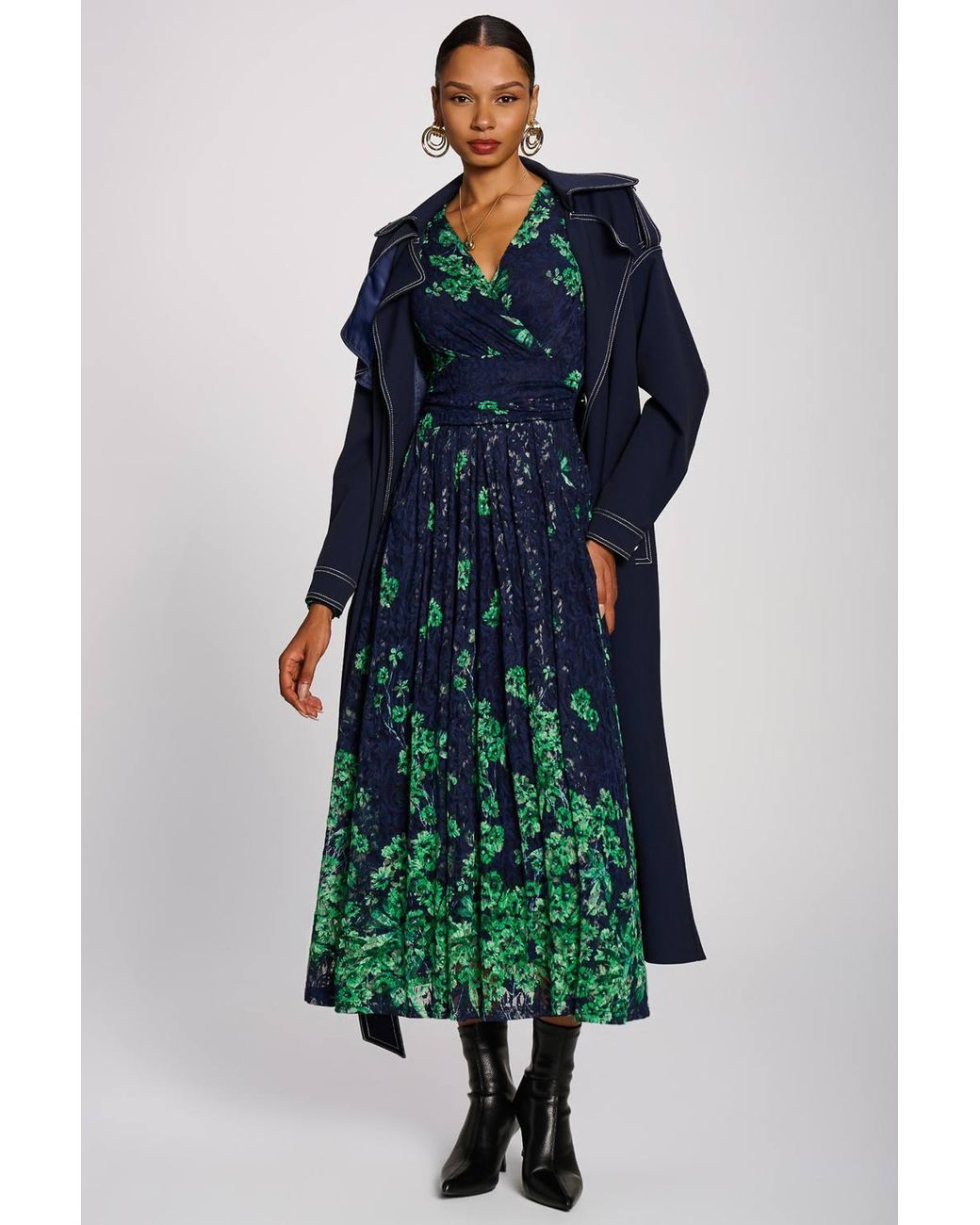 Jolie Moi Green Long Sleeve Printed Lace Maxi Dress