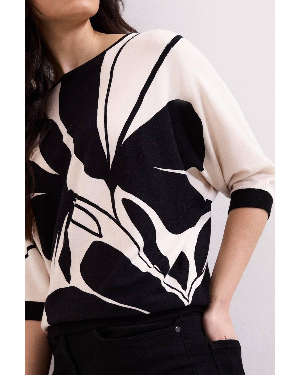 Phase Eight Black Printed Round Neck Knit Faith Jumper