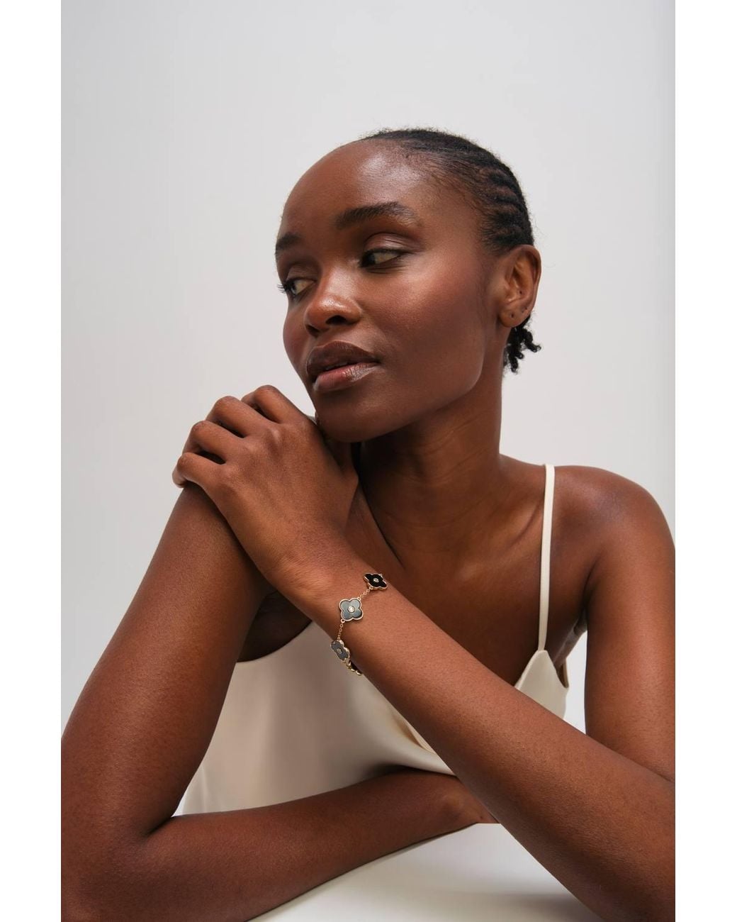 Jon Richard Metallic Plated & Jet Polished Clover Bracelet