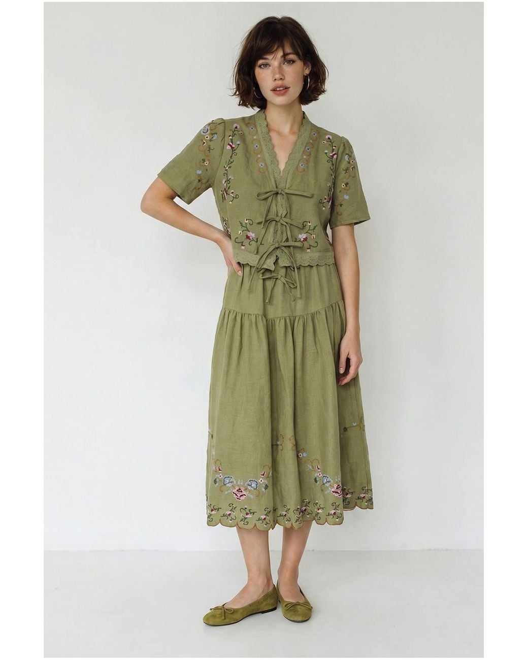 Bianco Lucci Green Embroidered V-Neck Midi Dress