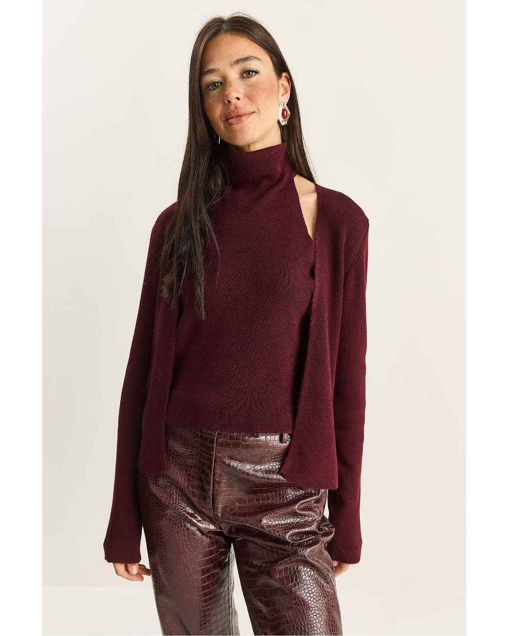 Bianco Lucci Red Half Turtleneck Cut Out Ribbed Blouse