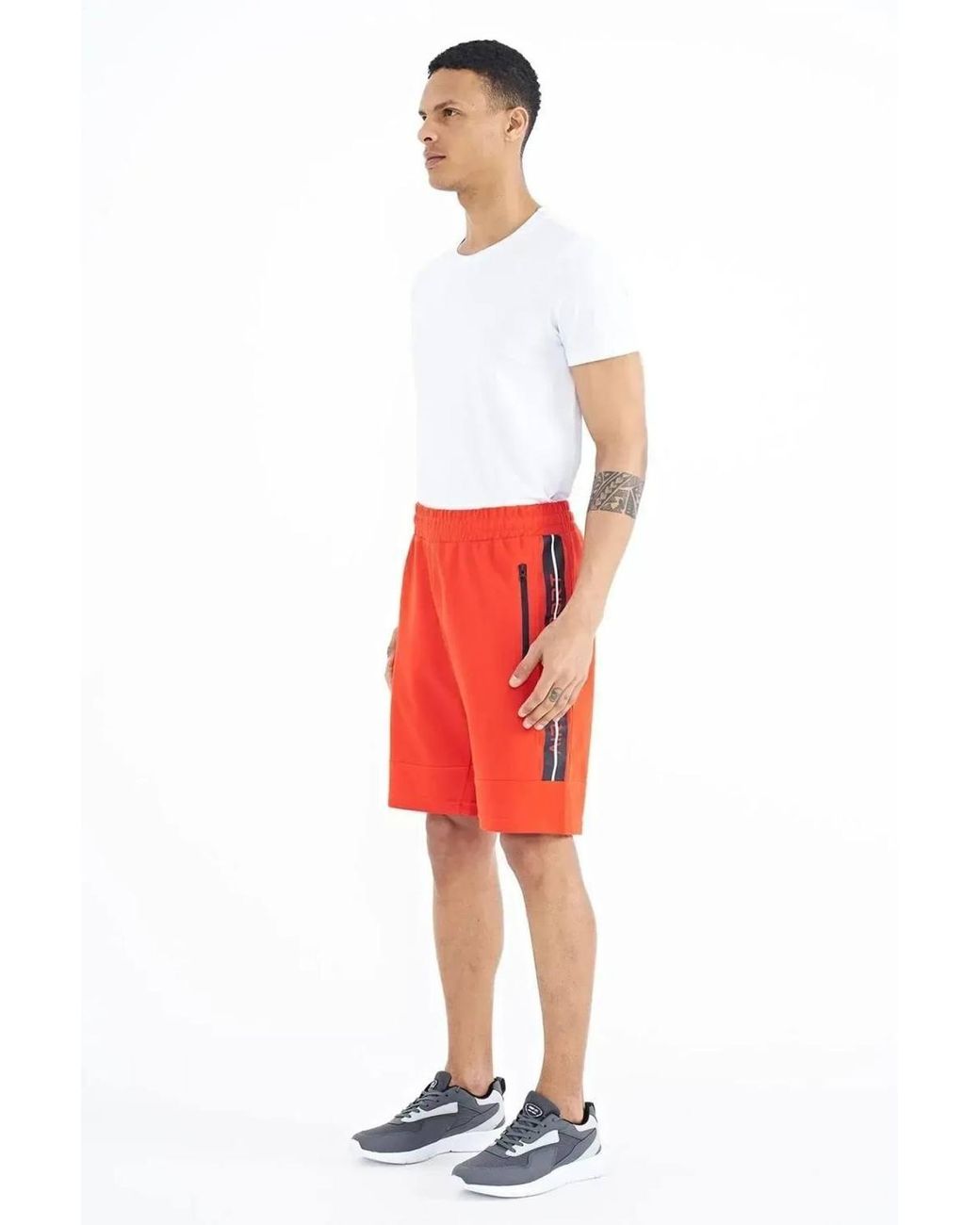 TOMMY LIFE Red Jersey Pull-On Shorts for men