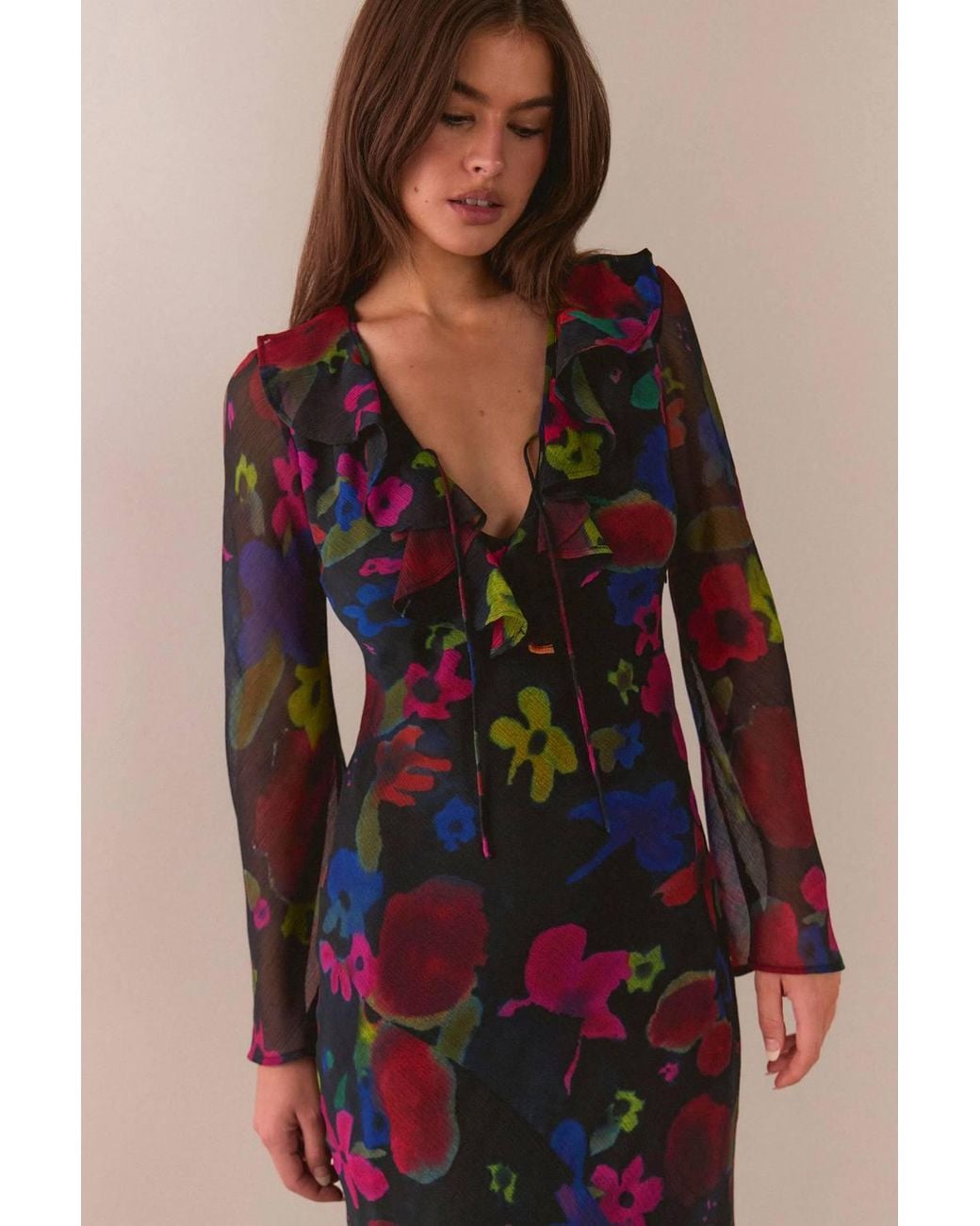 Warehouse Brown Petite Premium Dispersed Floral Maxi Dress
