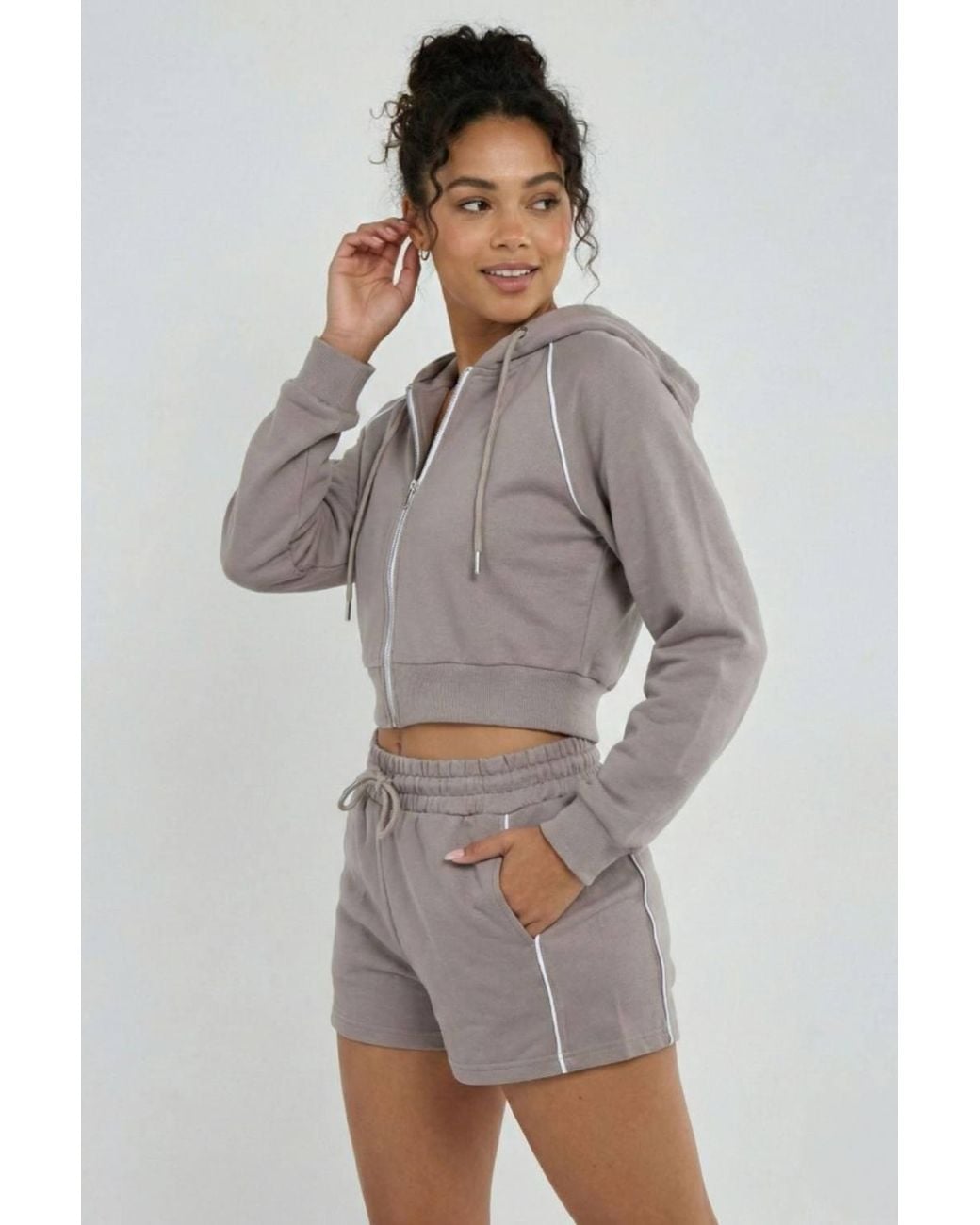 Stylewise Gray Piping Detail Hoodie & Shorts