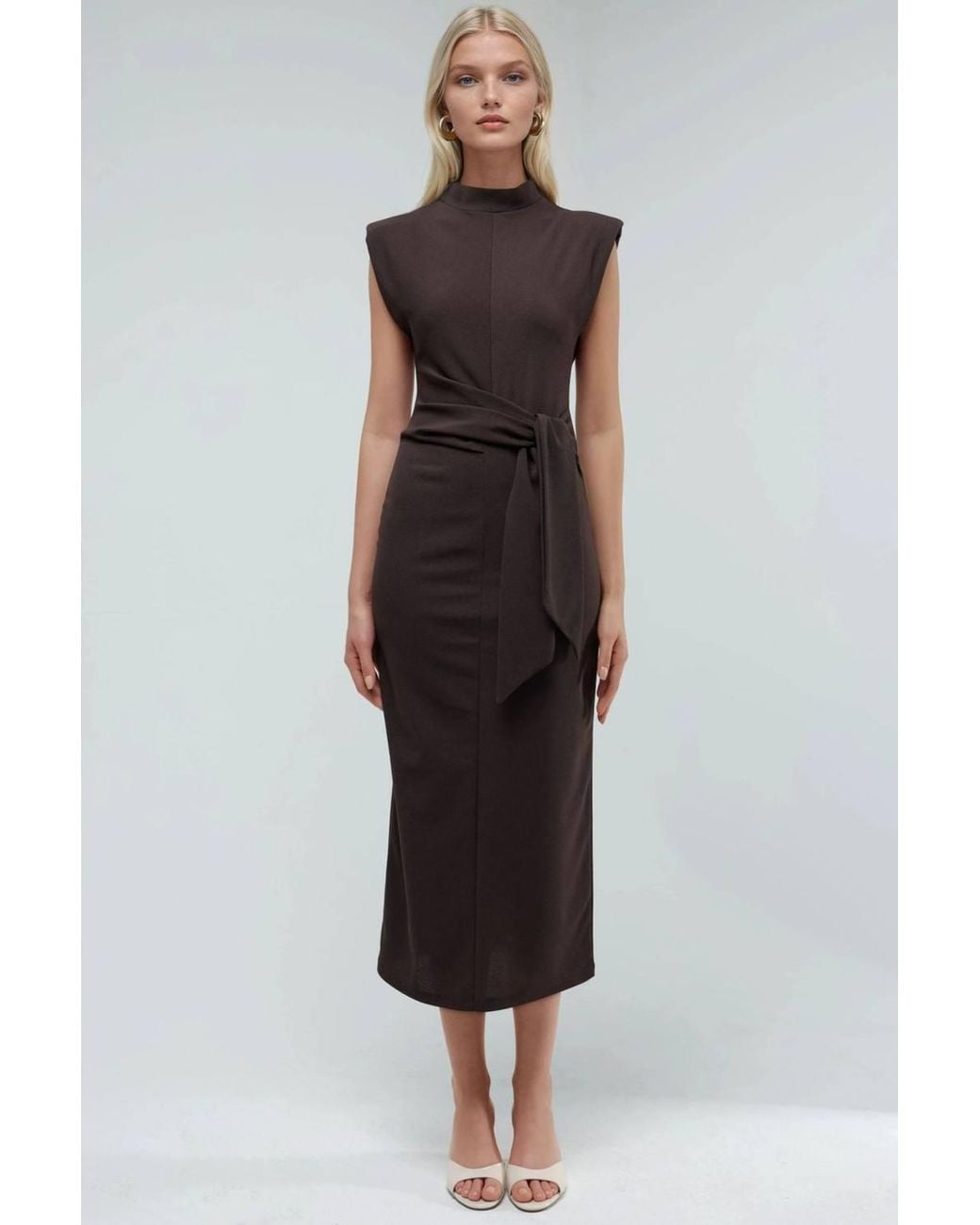 Busem Brown Sleeveless Fitted Midi Dress With Tie Detail