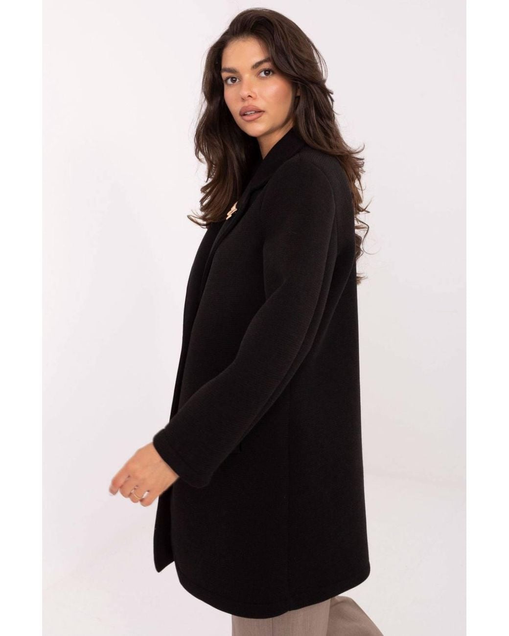 Love Lace Black Elegant Foam Coat With Lapel Brooch