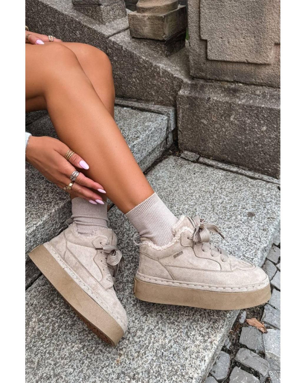 Love Lace Gray Platform Chunky Suede Knitted Snow Boots