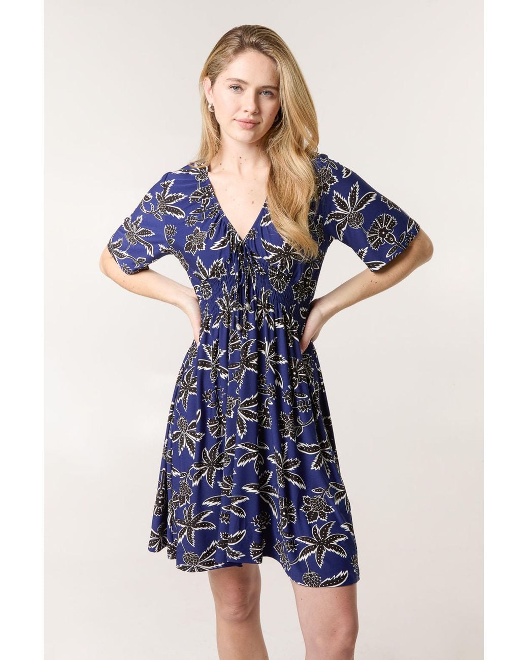 Blue Vanilla Blue Short Sleeve V-Neck Mini Dress