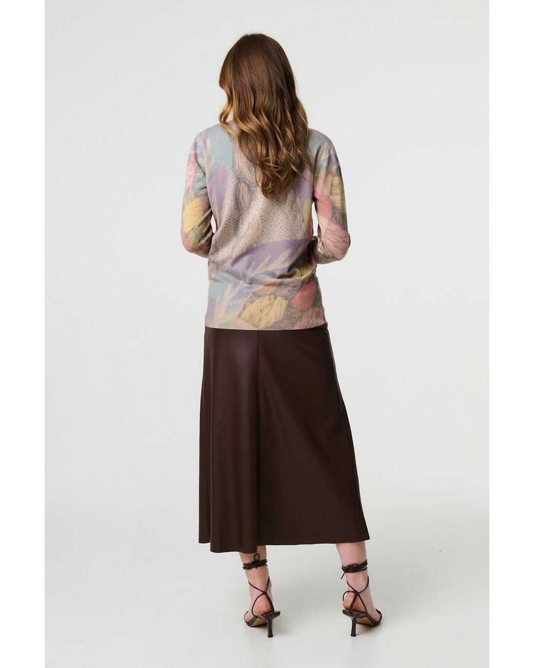 Izabel London Brown Abstract Long Sleeve Round Neck Knit Top